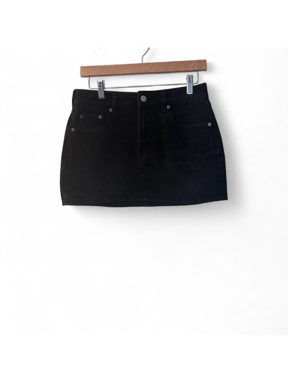 PacSun Bella Black Denim Mid-Rise Mini Skirt Size 26 Y2K